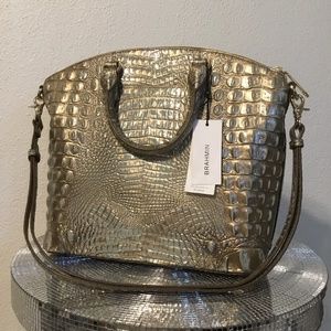 NWT...brahmin CUTE crossbody bag...